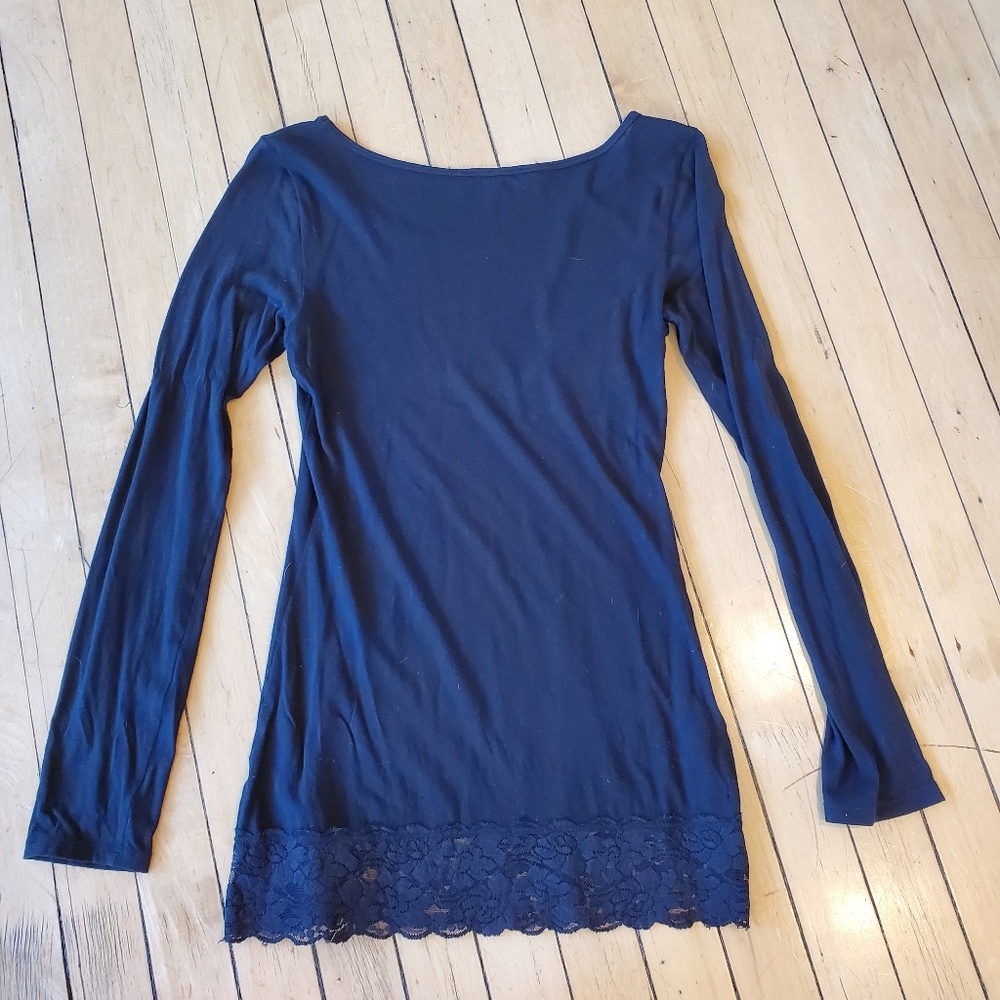 Silky black shirt with lace trim